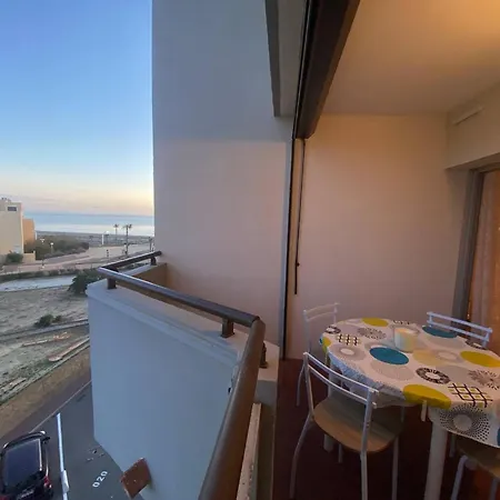 Apartment 4 Pers - Proche Plage, Parking Prive, Tv, Lave-linge - Fr-1-81-605 *